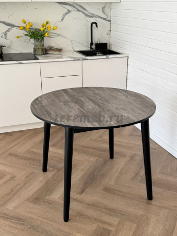 Стол обеденный раздвижной Универсальный круглый (чёрный/сосна пасадена), Материалы: ЛДСП; ПВХ; Дерево; Металл, Цвет ножек: дерево Чёрный, Цвет столешницы: лдсп Сосна пасадена