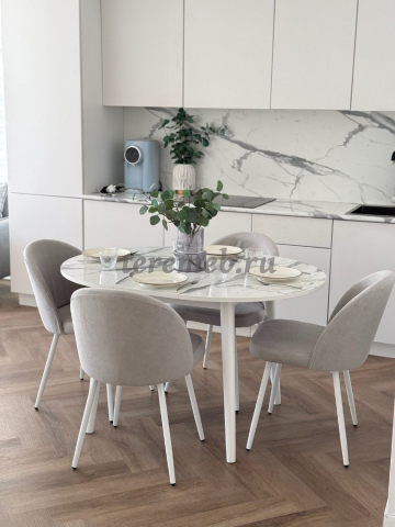 Обеденная группа: Стол раздвижной Универсальный (белый) + Стулья Элион (белый), Артикул КК-4732, Размеры (ДхГхВ): стол обеденный:, (920-1250) х 920 х 750 мм, стул:, 520 х 590 х 820 мм