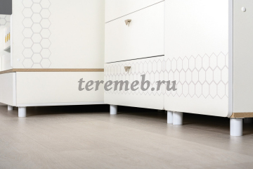 Комод Эйп 13.222, Материалы: ЛДСП; ПВХ; ДВП; Металл; Пластик, Цвет: Дуб белый/Белый шагрень